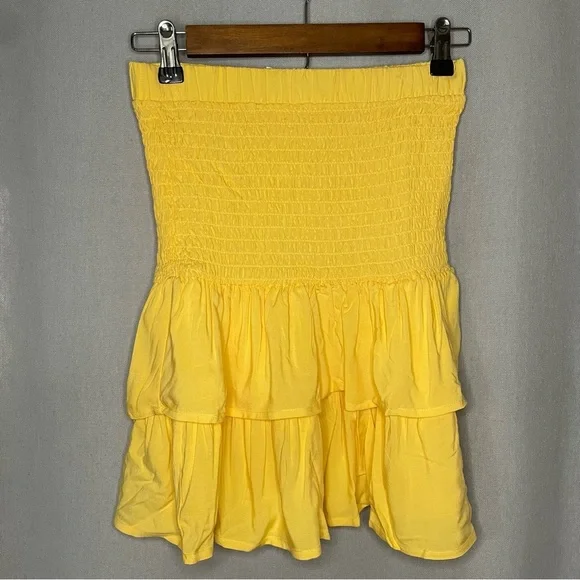 NWT Ascot & Hart Yellow Stretch And Flutter Skirt SMALL - Picture 1 of 7